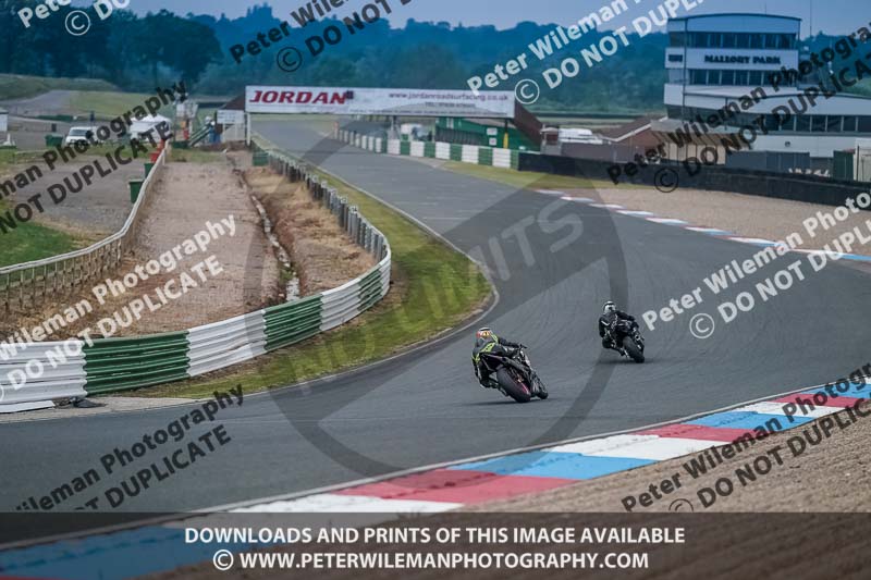 enduro digital images;event digital images;eventdigitalimages;mallory park;mallory park photographs;mallory park trackday;mallory park trackday photographs;no limits trackdays;peter wileman photography;racing digital images;trackday digital images;trackday photos